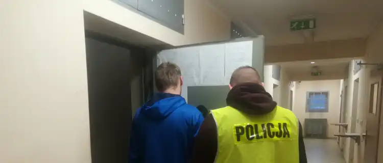 Areszt i dozór za 