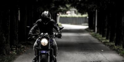 Pościg policji za motocyklistą pod Legionowem