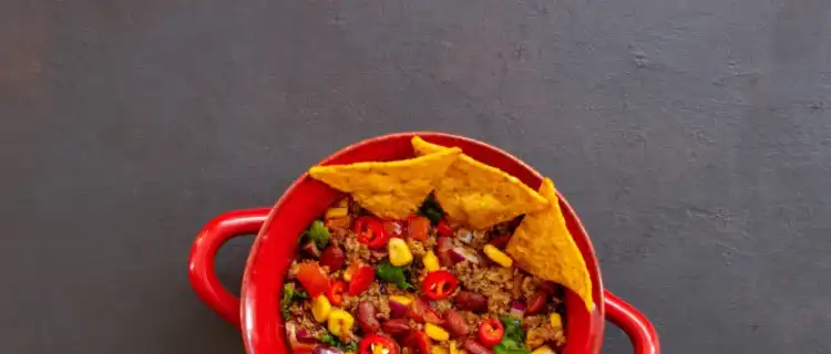 Chili con Carne na mroźny dzień. Szybki i smaczny przepis dla dzieci i dorosłych