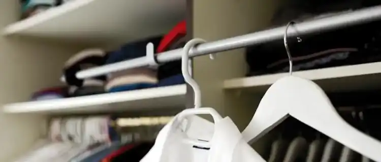 Bluzki damskie na lato. Jaką wybrać, aby wyglądać świetnie?