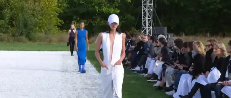 Pokaz mody Courreges | Wiosna Lato 2022