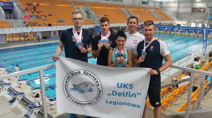 11 medali legionowskich Mastersów z Delfina na Mistrzostwach Polski w Poznaniu