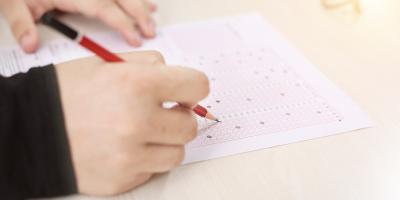 Egzamin ósmoklasisty 2024 w Legionowie. Najlepsze wyniki uzyskali uczniowie ze Społecznej SP nr 35 im. Noblistów Polskich, Edu Spektrum i Salezjańskiej SP  