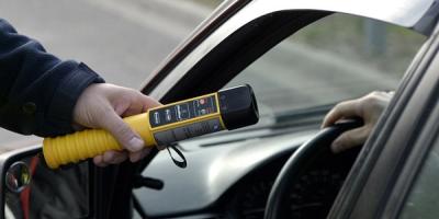 Weekend na drogach Legionowa. Policjanci zatrzymali dwóch pijanych mężczyzn