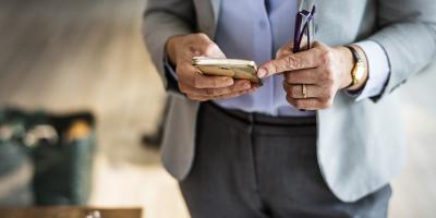 Nękał i nachodził byłą partnerkę. Usłyszał zarzut stalkingu