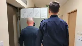 Legionowscy kryminalni rozbili grupę włamywaczy – odzyskano skradzione mienie i zabezpieczono 100 tys. złotych