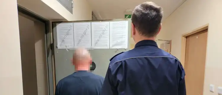 Legionowscy kryminalni rozbili grupę włamywaczy – odzyskano skradzione mienie i zabezpieczono 100 tys. złotych