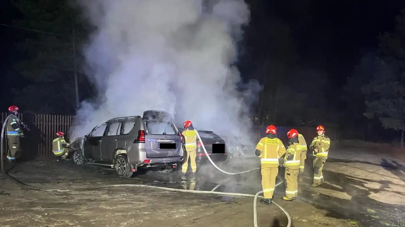 Kolejny pożar auto w gminie Wieliszew