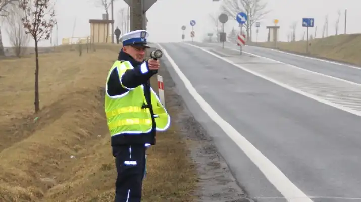 Kaskadowy pomiar prędkości na terenie powiatu legionowskiego i w całej Polsce. Mogą posypać się mandaty