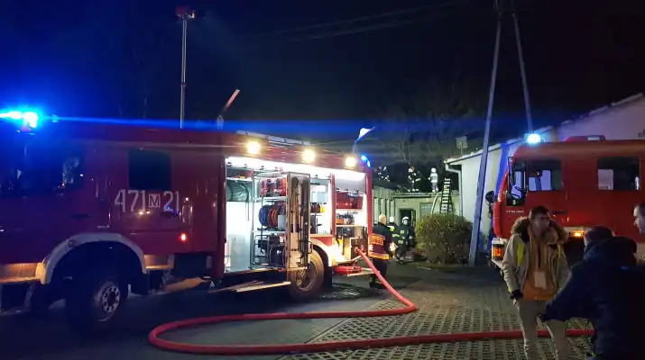 Pożar poddasza w budynku Uniwersytetu Trzeciego Wieku w Legionowie