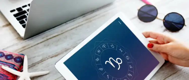 Horoskop listopadowy. Gwiazdy kierują twoim losem.
