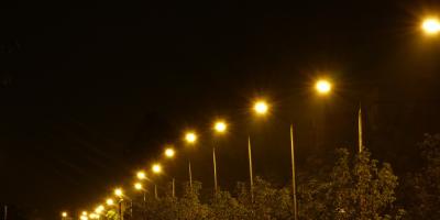 Będzie oświetlenie chodnika i ścieżki rowerowej przy Strużańskiej w Legionowie