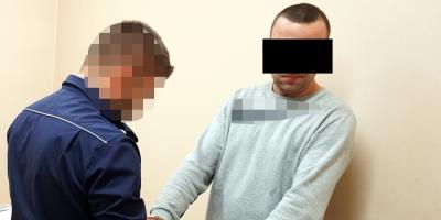 33-latek poszukiwany dwoma listami gończymi za kratkami