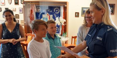 Uczciwi legionowscy nastolatkowie