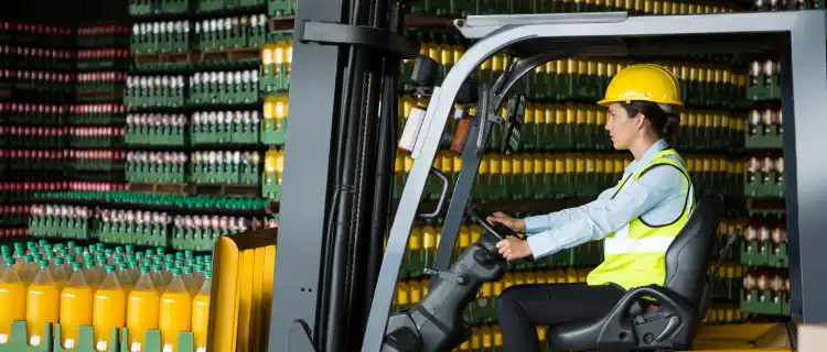 Jak zabezpieczyć chiński wózek widłowy przed mrozem i śniegiem?