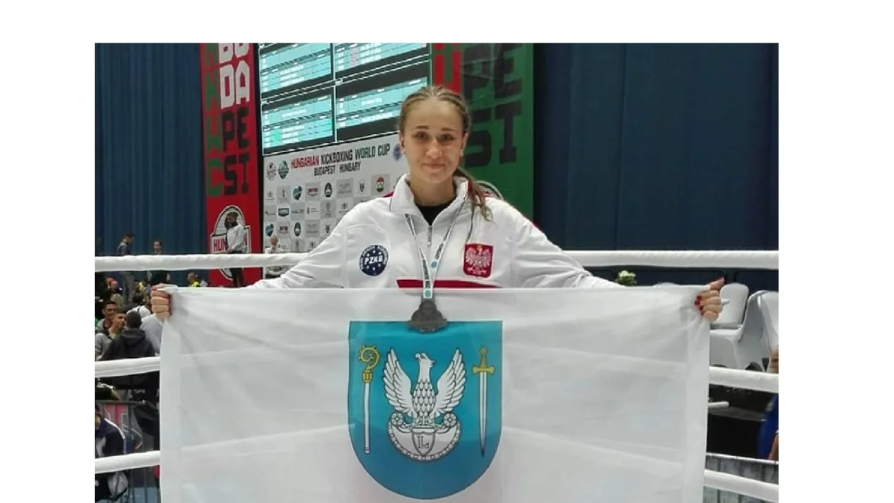 Legionowianka zdobyła srebrny medal Pucharu Świata na Węgrzech w Kickboxingu  