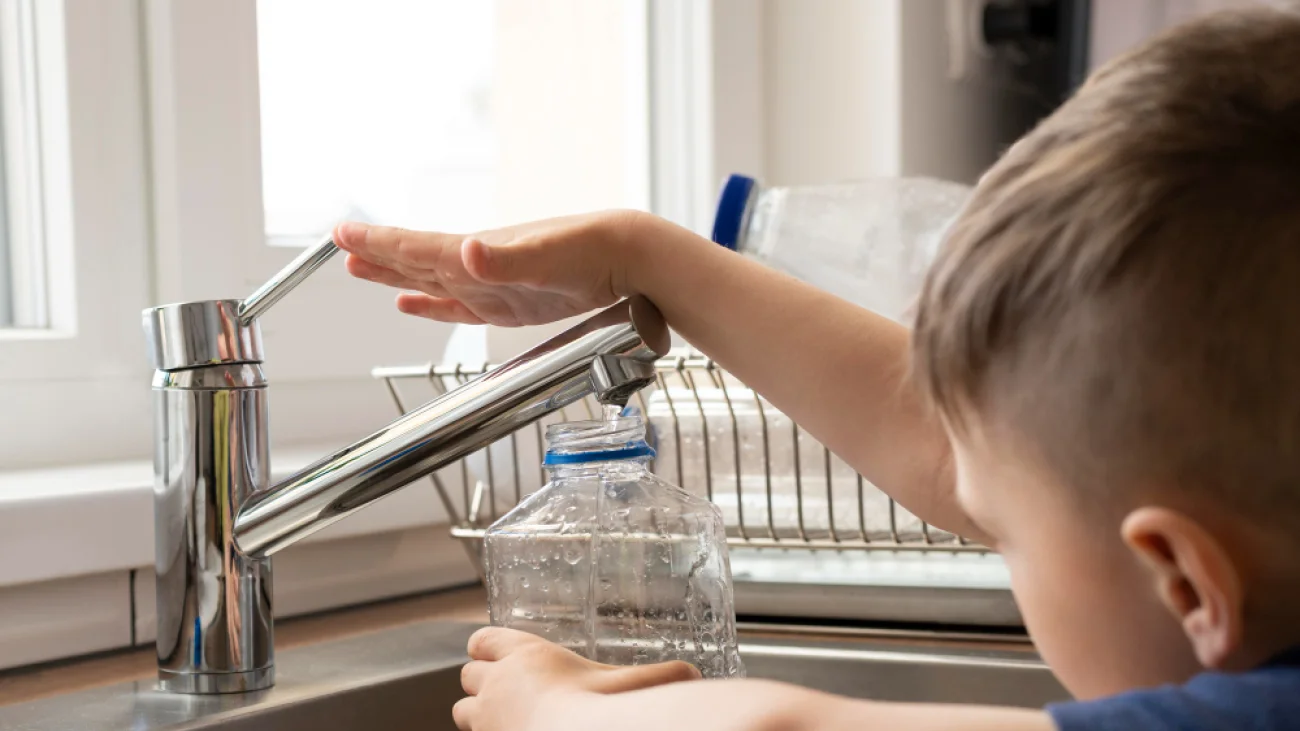 Awaria wodociągu w Wieliszewie. Bez wody także mieszkańcy Łajsk
