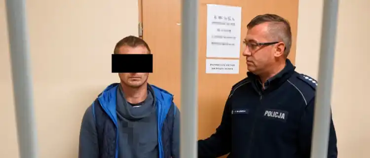 Jechał na podwójnym gazie w Nieporęcie. Teraz odpowie przed sądem.
