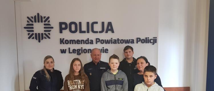 Uczniowie z SP im. Armii Krajowej w Jabłonnie najlepsi drużynowo w powiatowych zmaganiach BRD