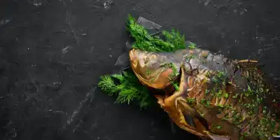 Karp wigilijny. Tradycyjny przepis na wyjątkowe świąteczne danie.